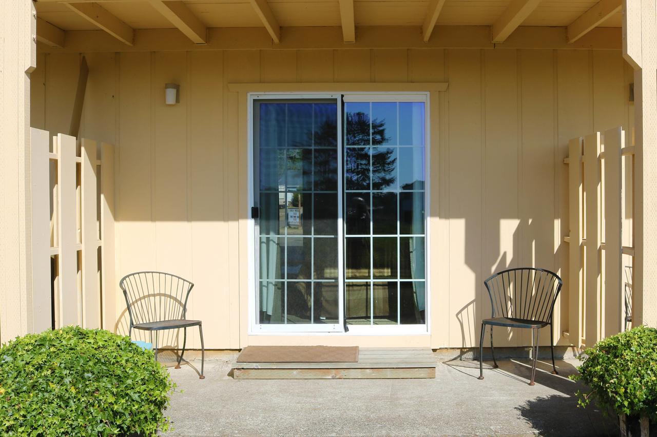 Pacific City Inn Εξωτερικό φωτογραφία