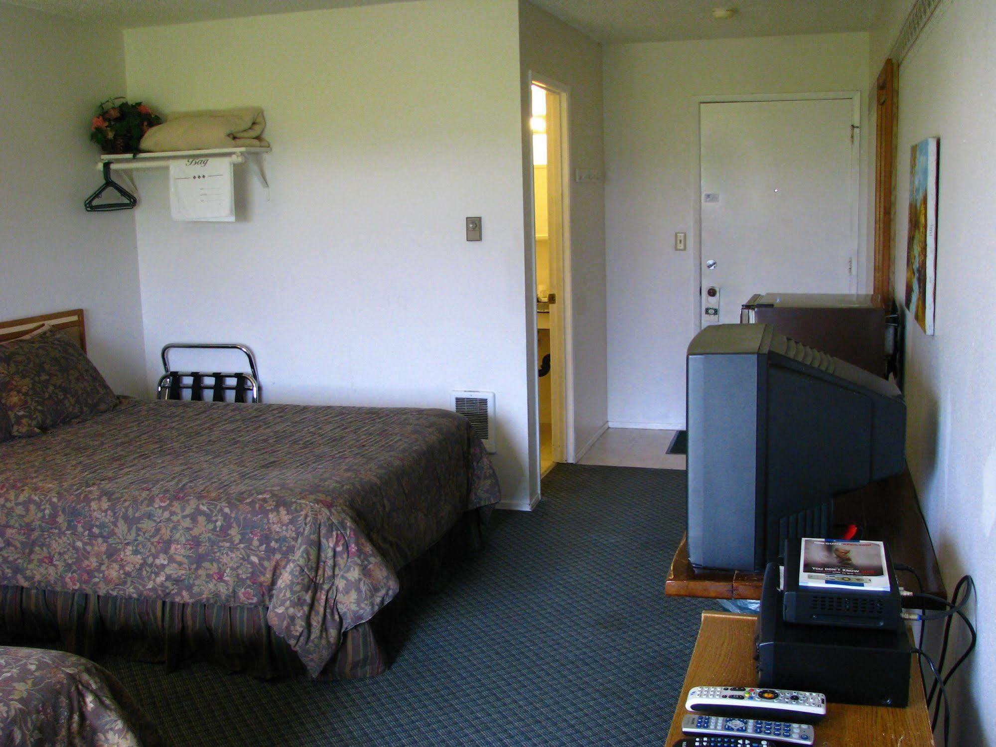 Pacific City Inn Εξωτερικό φωτογραφία
