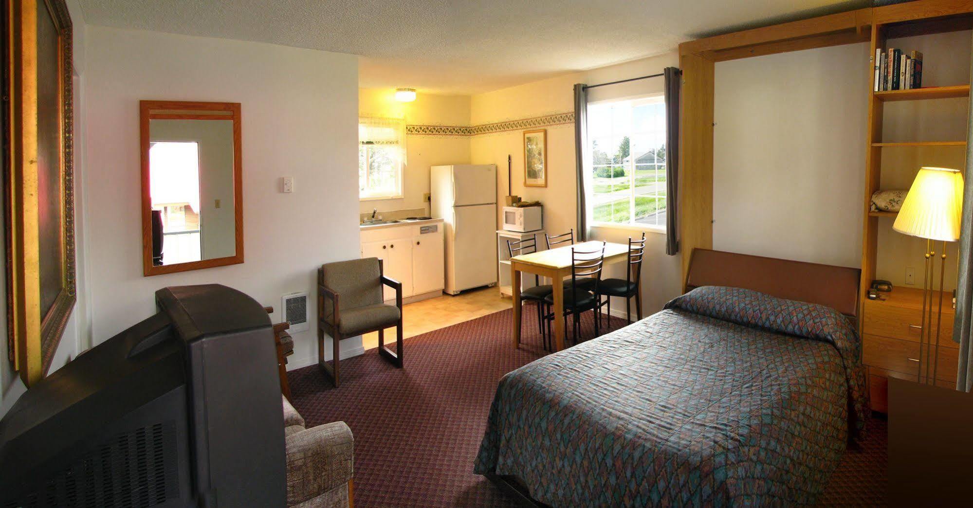 Pacific City Inn Εξωτερικό φωτογραφία