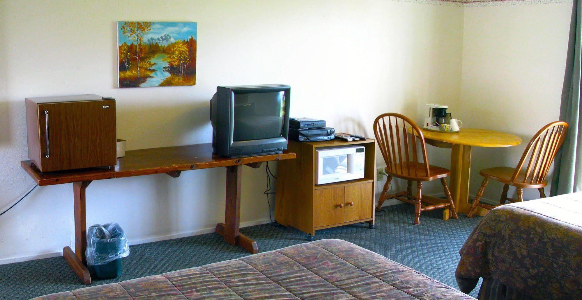 Pacific City Inn Εξωτερικό φωτογραφία