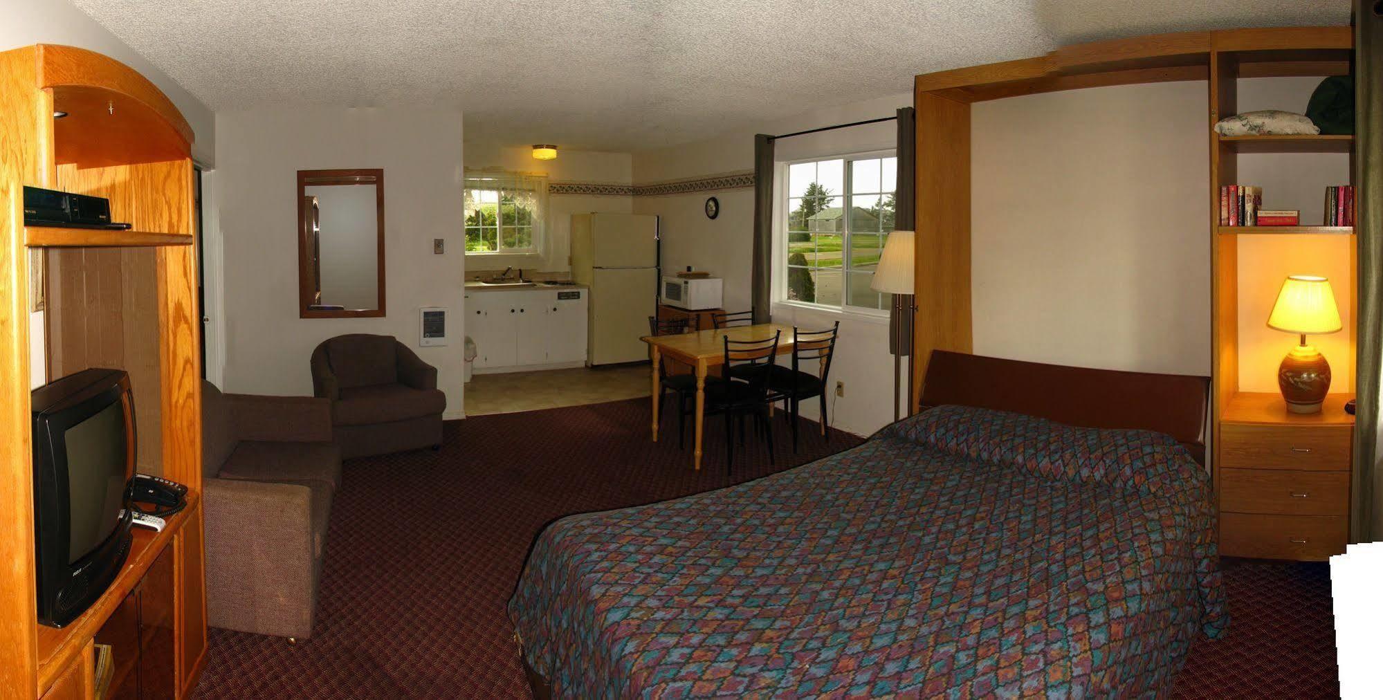 Pacific City Inn Εξωτερικό φωτογραφία