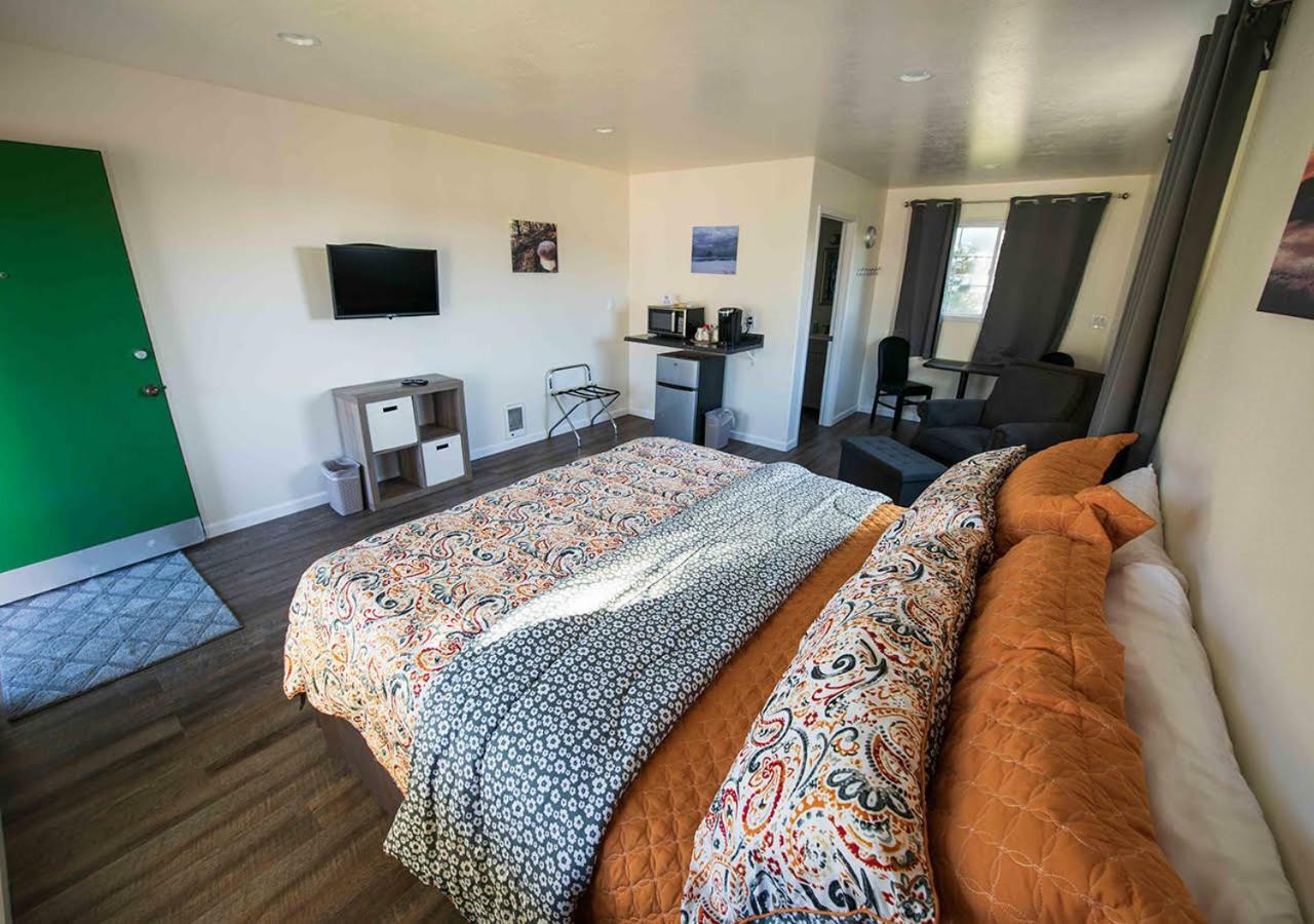 Pacific City Inn Εξωτερικό φωτογραφία