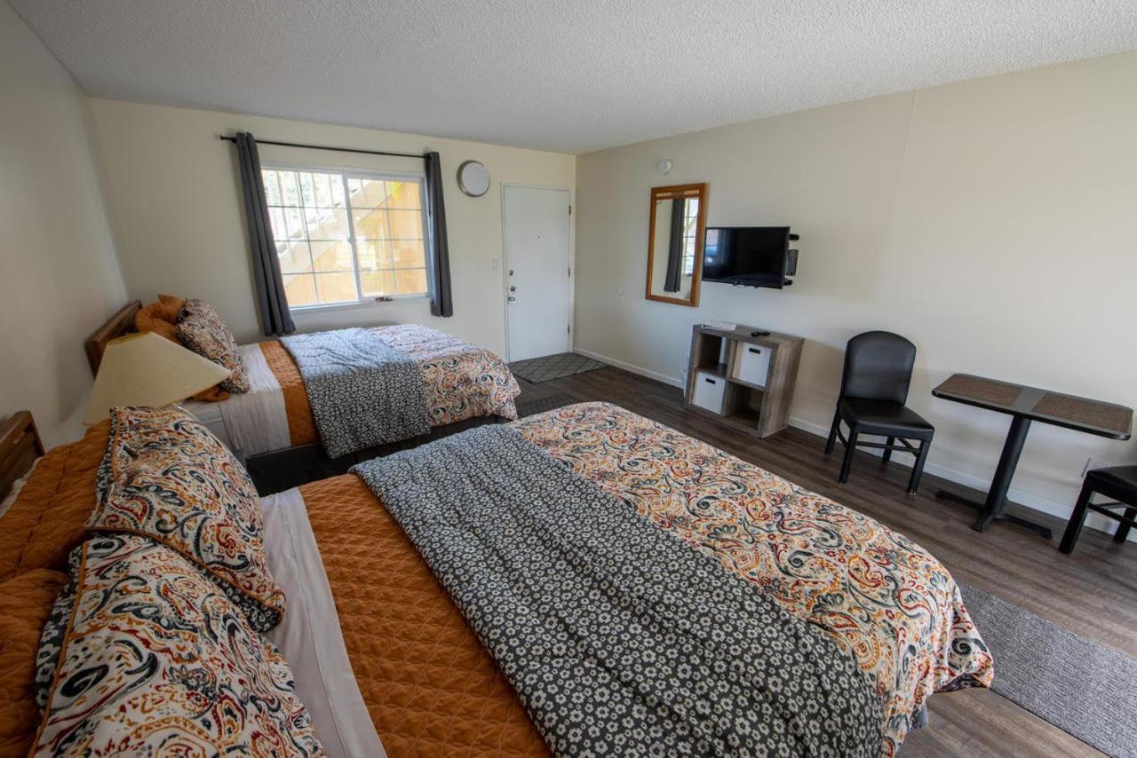 Pacific City Inn Εξωτερικό φωτογραφία